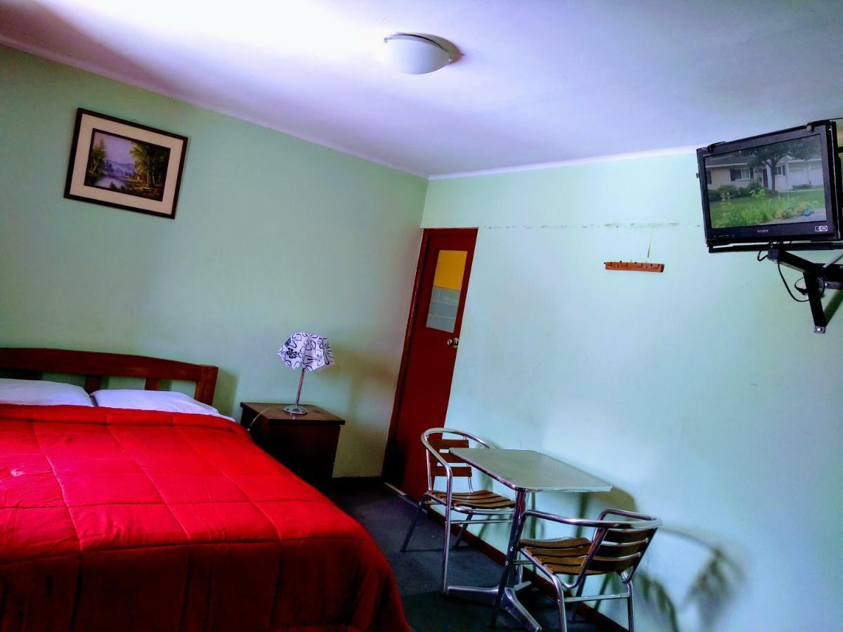 Casa Blanca Hospedaje Huamancaca エクステリア 写真