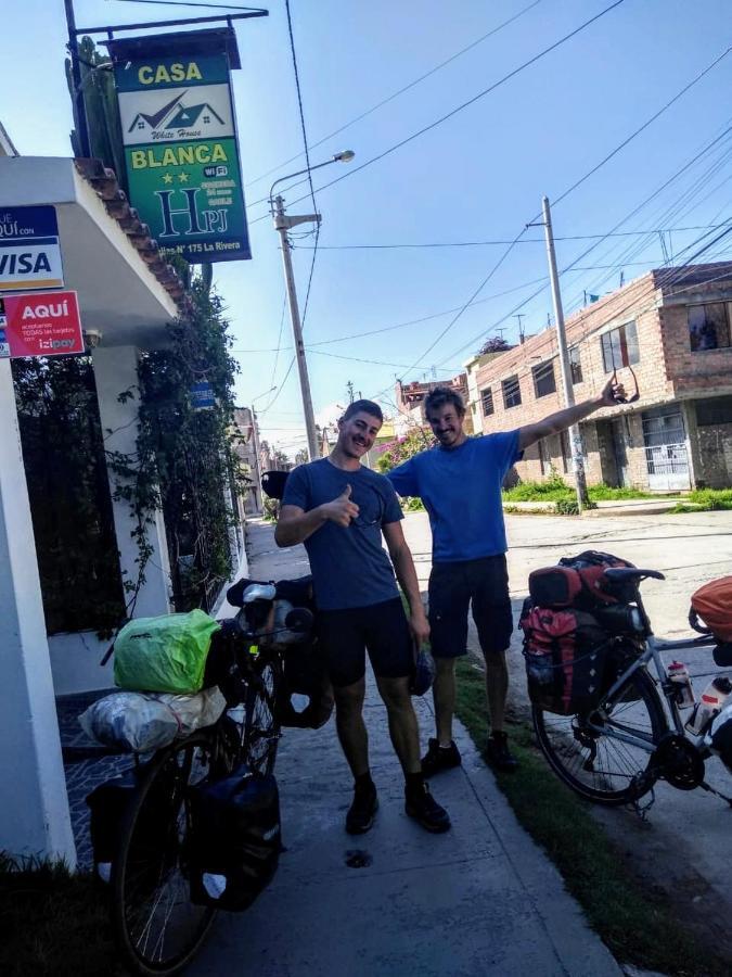 Casa Blanca Hospedaje Huamancaca エクステリア 写真